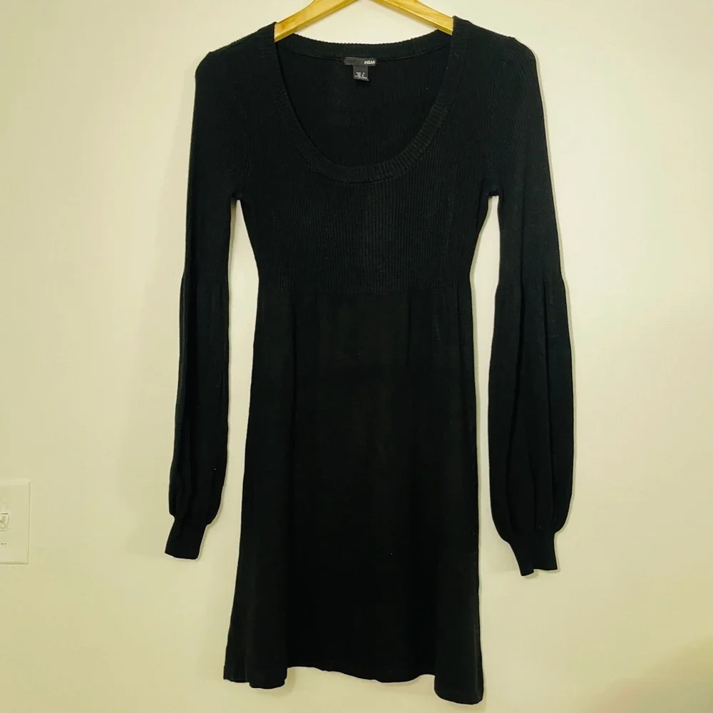 H&M- lightweight wool Black dress- Size S - Picture 3 of 12